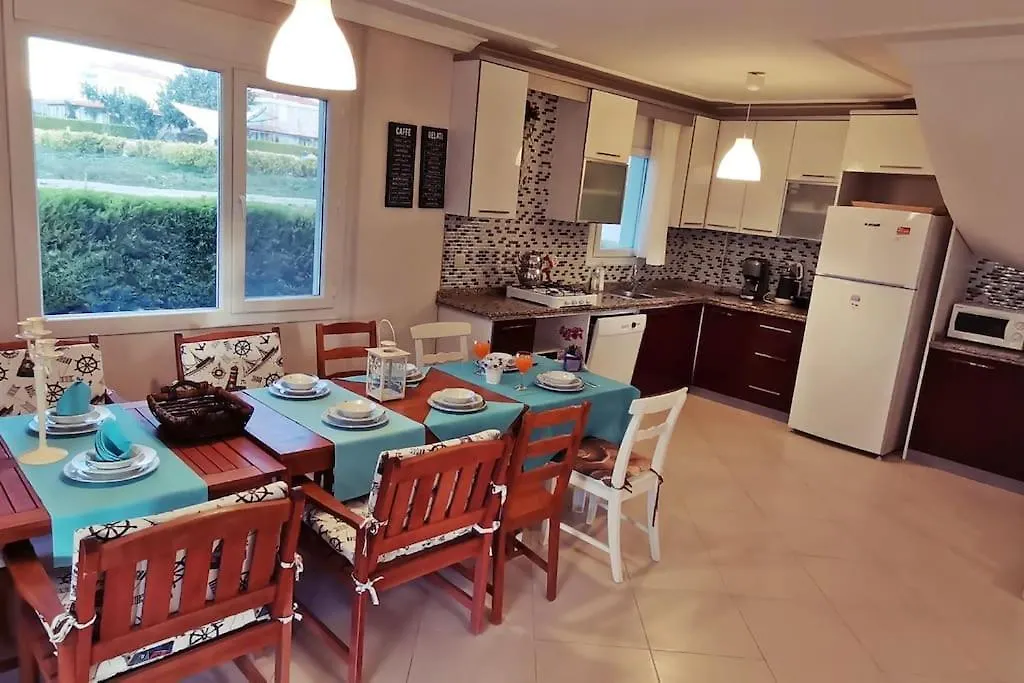 Poseidon Marine Villa Ildiri Turkije