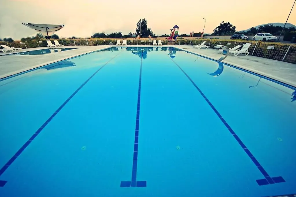 Poseidon Marine Villa Ildiri 0*,